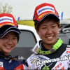 「ポイントを重ねてチャンピオンを狙う」という畑尾樹璃（グリーンクラブ TEAM MOTOBOY）＝写真右。写真左は3位に入った久保まな（SRFスポーツ with KUBO RC Ｊ：COM）。