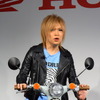 ゴールデンボンバー 鬼龍院翔さん（ホンダ  原付新CM発表会）