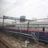 東北貨物線を南下して田端操に進入。進行方向右側の窓からは新幹線の車両基地が見えた。
