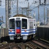 北越急行はゴールデンウィーク期間中に上越新幹線接続の臨時快速を運行する。写真は北越急行ほくほく線の列車。