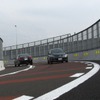 逆走車に遭遇した状況を再現した動画（JAF）