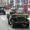 【ロンドンモーターショー06】パレード写真蔵…1900年代から、戦車も登場