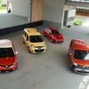 ルノー かんぐぺーサージュ（右）とキャプチャー（手前）、カングー（中央）、ルーテシア（奥）