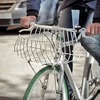 北欧デザインのバスケットが魅力、スマート自転車「velosophy」