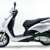 ホンダ、中国で初のPGM-FIを採用したスクーターを投入