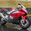 【BMW S1000RR 動画試乗】日常域から十分楽しく乗りこなせる「超」スーパースポーツ…佐川健太郎