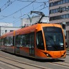 宇都宮市と芳賀町はLRT運営事業者の募集を6月15日から7月6日まで実施する。車両は福井鉄道F1000形（写真）と「同程度」のものを18編成導入することが想定されている。