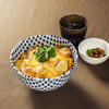 どんぶり子／コクみそ親子丼
