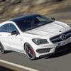 メルセデスベンツ AMG CLA 45 4MATIC
