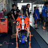 【鈴鹿8耐】唯一のKTMで参戦、HOOTERS旋風が巻き起こる！？［動画］