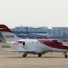 羽田空港に到着したホンダジェット。