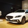 ボルボ V40クロスカントリー D4