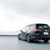 VW ゴルフ R ヴァリアント