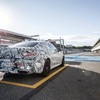 メルセデス AMG Cクラスクーペの開発車両がホッケンハイムに