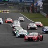 SUPER GTの今季第2戦富士（車群はGT500クラス）。