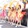SUPER GT 第4戦で、Samantha Thavasaのバッグやスイーツを販売