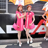 SUPER GT 第4戦で、Samantha Thavasaのバッグやスイーツを販売