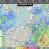 全国災害情報パネル（左側）と、福岡市の雨雲レーダー、全国避難所データ（緑の丸）の組み合わせ