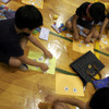 【F1の学校】1時間目：小学1−2年生がマシン作り
