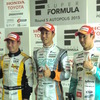左から予選2位の小林可夢偉、ポールの石浦宏明、3位の中嶋一貴。