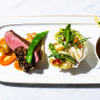 パークハイアット東京／「ピーク ラウンジ」のワンプレートランチ（1,800円）