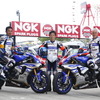 2015鈴鹿8耐SSTクラスで優勝した「team R1 & YAMALUBE」。