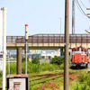 二塚駅で連結作業を行うディーゼル機関車