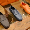 ドライビングシューズ