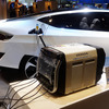 世界初公開となるホンダ外部給電器「Power Exporter 9000」と新型FCVコンセプトカー「Honda FCV CONCEPT」（CEATEC JAPAN 2015／幕張メッセ／10月7～10日）