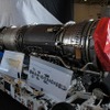 艦内の格納庫に展示されていたF/A-18戦闘機用のエンジン。
