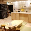 「日本橋三越本店」の本館7階（はじまりのカフェゾーン）には、農業女子の声を取り入れて作られたリビングルームを展示