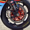 2015マン島TTレース TT Zero Challengeクラス優勝車、TEAM 無限の神電 四(SHINDEN YON）。