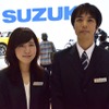 ハスラースクートをデザインしたスズキ二輪事業本部の橋本茉末子さん（写真左）と同社二輪商品企画部の箕浦さん。