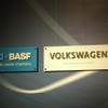 賞を提供したBASFとフォルクスワーゲン