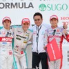 スーパーフォーミュラの今季第6戦、スポーツランドSUGO戦の表彰式。優勝はA.ロッテラー。