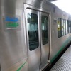 あいの風とやま鉄道線は高岡～富山間のみ通過利用できる特例が設けられた。