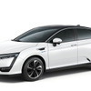 ホンダの燃料電池車、クラリティ フューエル セル