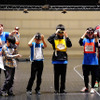 VRのヘッドマウントディスプレイを装着して走るパラレル・アイズ・リレー（スポーツ・ハッカソン／未来の山口の運動会、山口情報芸術センター（YCAM）、12月11～13日）