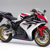 ホンダ CBR1000RR に特別色を採用したスペシャル