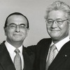 日産自動車 塙義一前社長（右）とカルロス・ゴーン社長