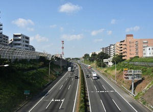 東名高速