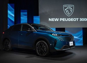 プジョー 洋書（toutes les Peugeot） プジョー 洋書（toutes les Peugeot） - メルカリ