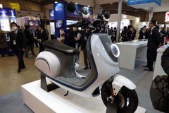 【オートモーティブワールド2017】電動スクーターの普及なるか、ボッシュ「eScooter」を出展 画像