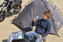 ドッペルギャンガー、ガリガリ君も溶けないバイク用クーラーバッグ発売 画像