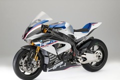 BMWモトラッド、レース専用車 HP4 RACE の受注開始…1000万円 画像