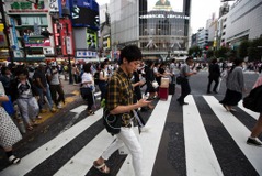 休暇中もデバイスをオフラインにしない日本人、公共Wi-Fi利用のリスクも 画像