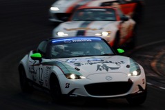 意地とプライドの激突「メディア対抗ロードスター4時間耐久レース」 9月2日筑波 画像