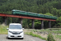 【ホンダ フリード 3800km試乗 前編】シエンタ とは明らかに違うキャラクター…井元康一郎 画像