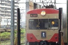 近江鉄道日野駅でリニューアル記念イベント…元西武の「赤電」も運行 10月1日 画像