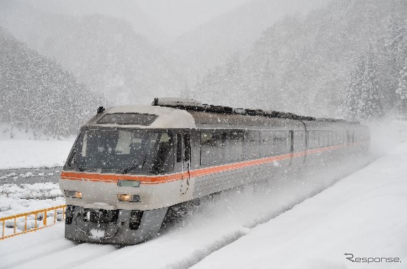 11月21日から富山までの運行が再開される高山本線の特急『（ワイドビュー）ひだ』。同時にグリーン車のみで提供していた車内Wi-Fiが普通車にも拡大される。